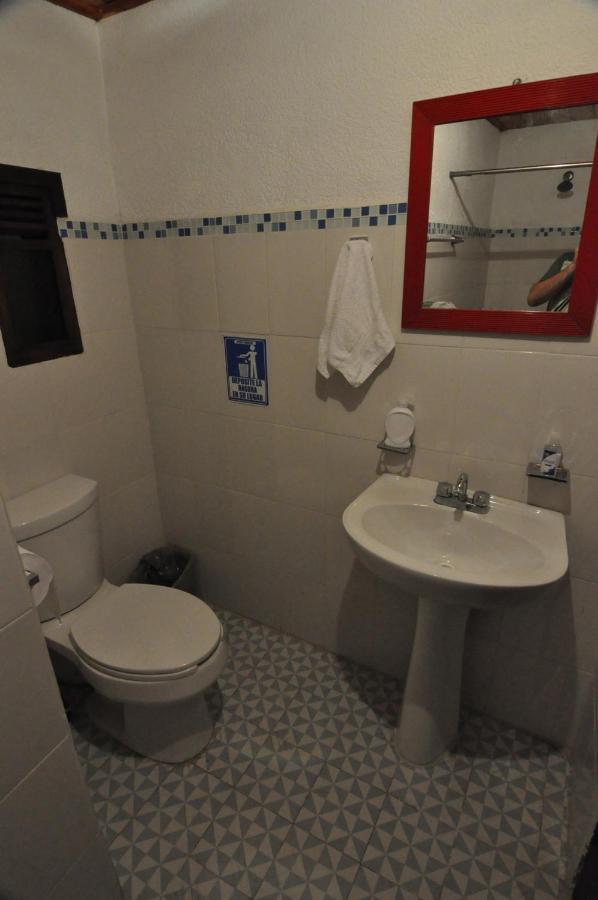 Hotel Dugelay San Cristóbal de Las Casas エクステリア 写真